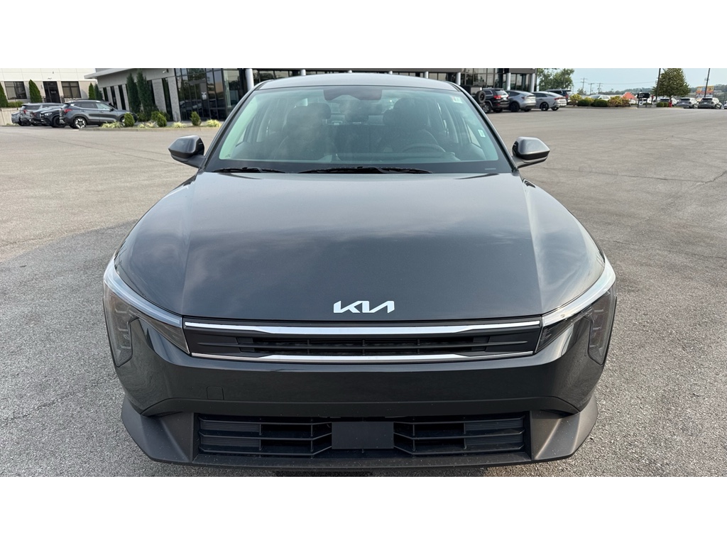 2025 Kia K4 LXS photo 22