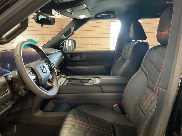2025 Nissan Armada photo 8