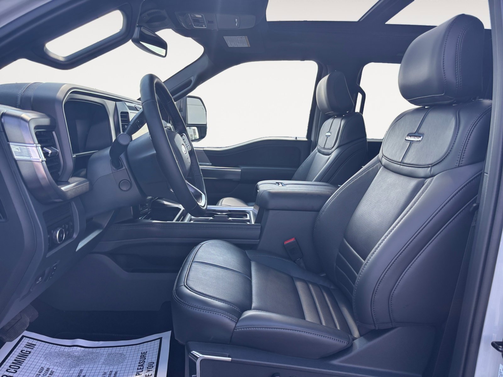 2026 Ford F-350 Platinum photo 16