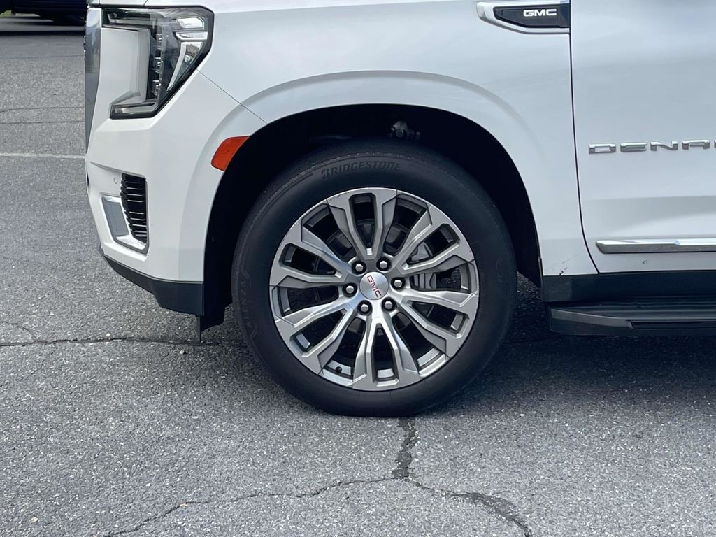 2021 Gmc Yukon Denali photo 6