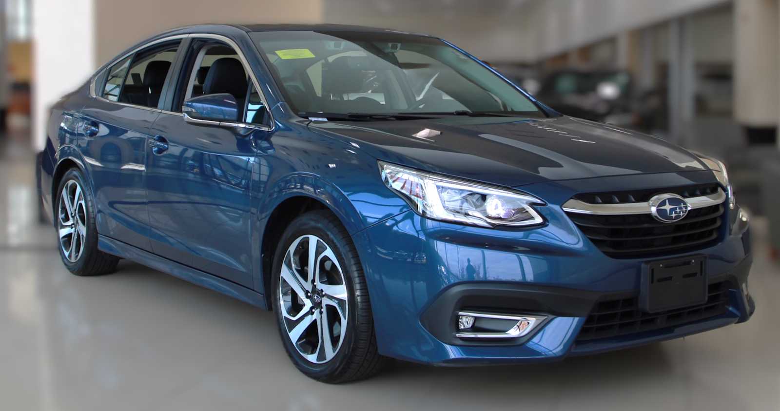 2022 Subaru Legacy Limited's photo