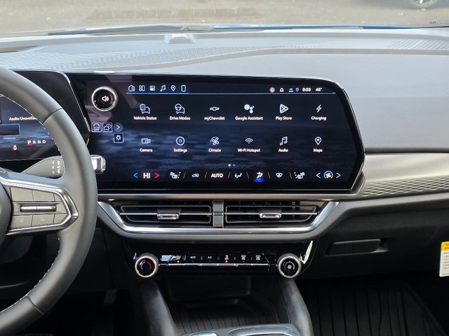 2026 Chevrolet Equinox EV 1LT photo 3