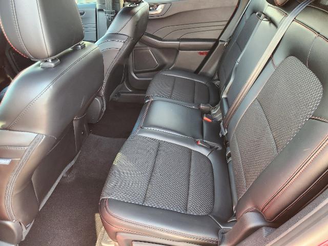2024 Ford Escape ST-Line photo 27