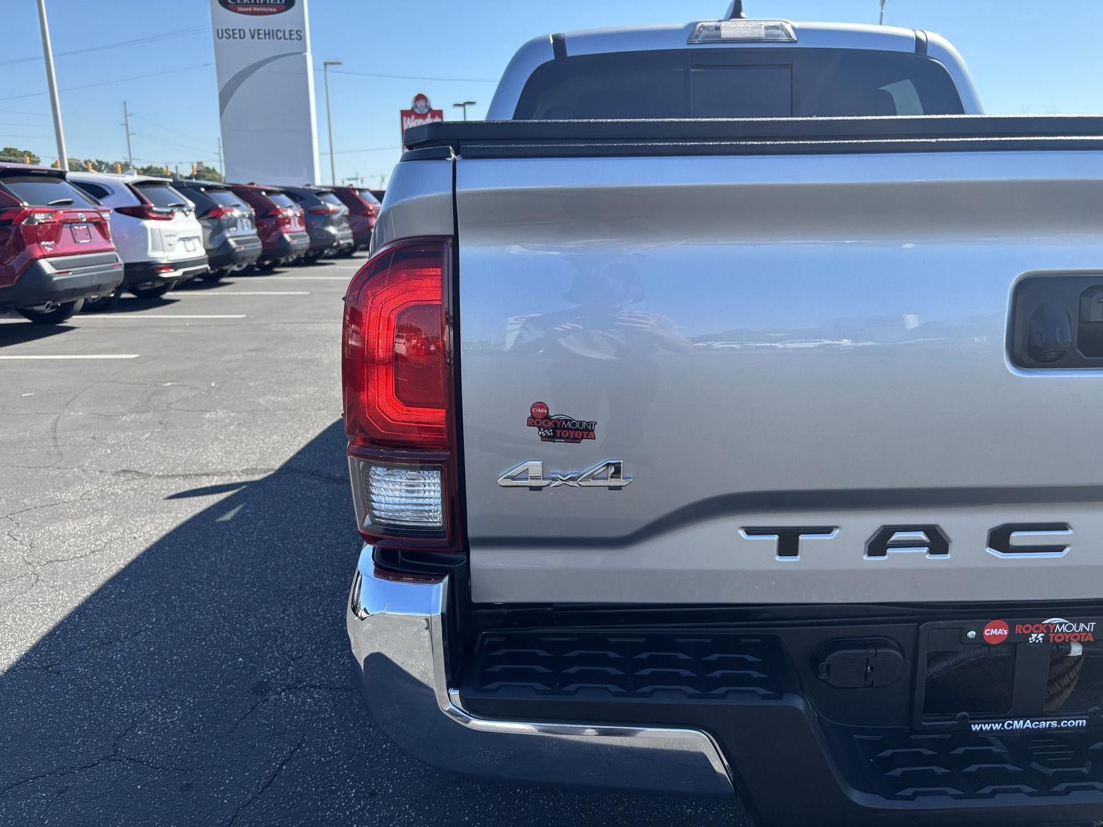 2022 Toyota Tacoma SR5 V6 photo 29