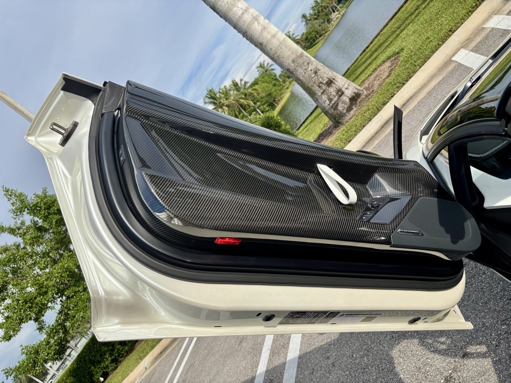 2020 Lamborghini Aventador SVJ Roadster photo 22