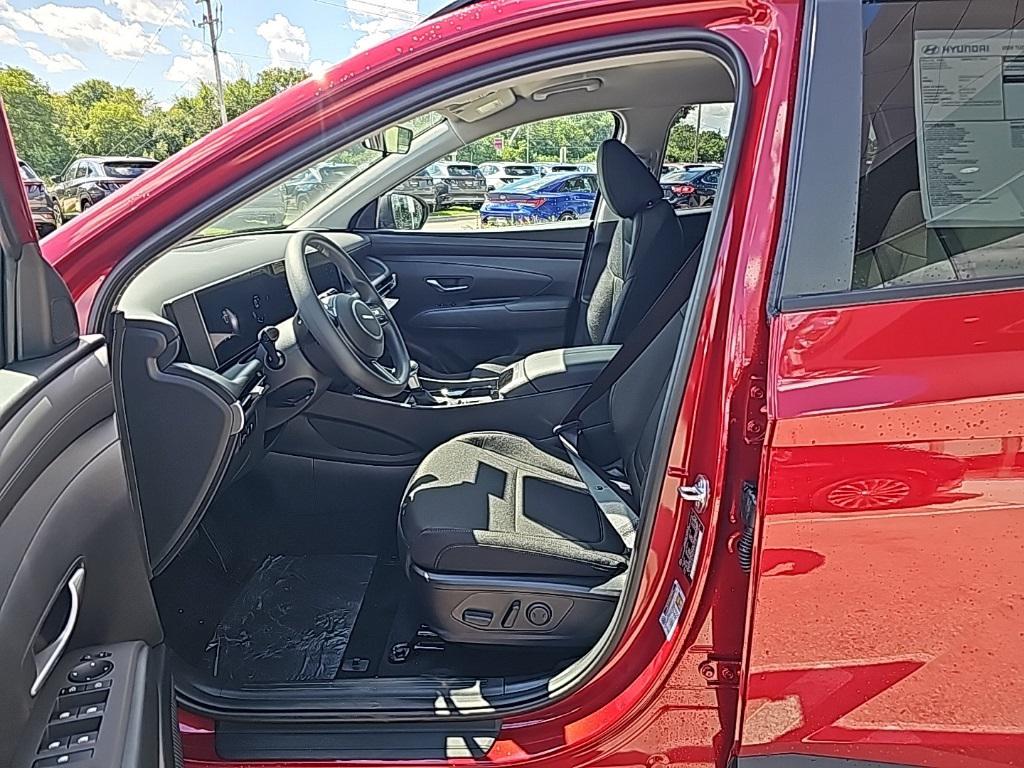 2026 Hyundai Tucson SEL photo 9