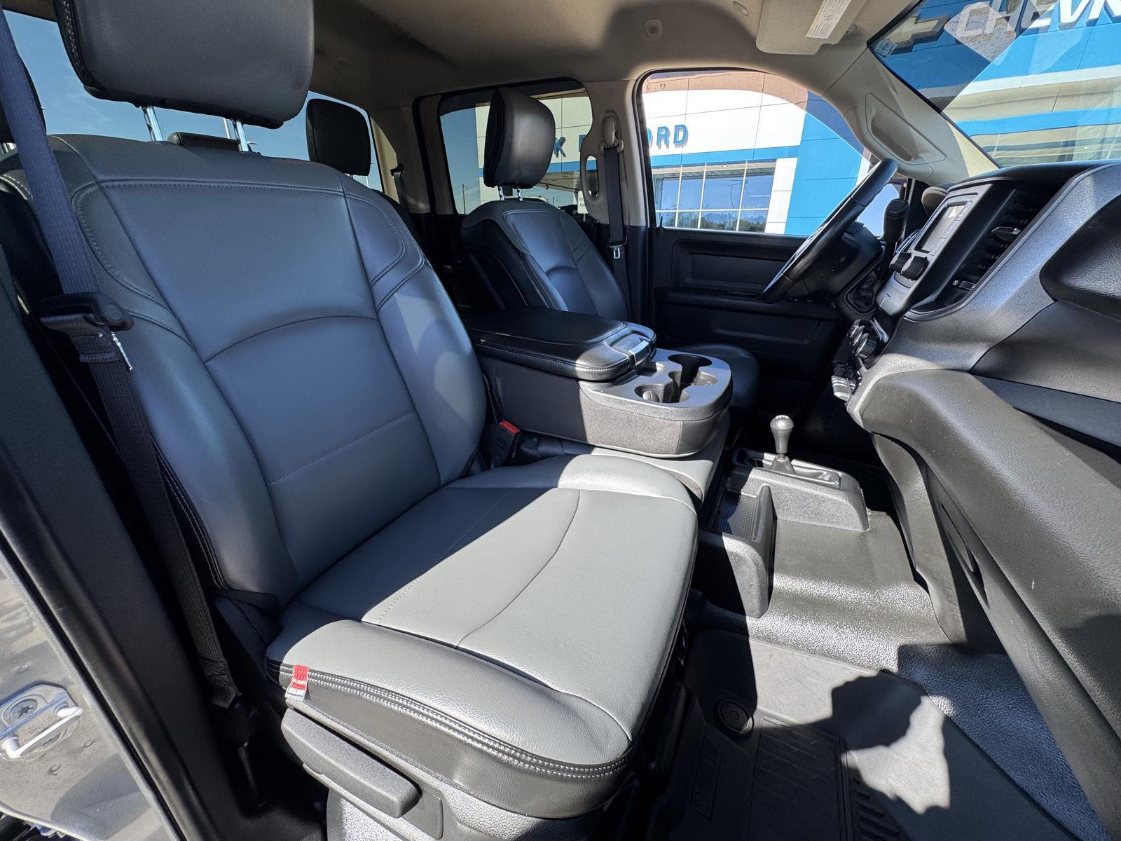 2020 Ram 2500 Tradesman photo 43