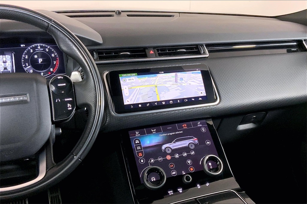 2018 Land Rover Range Rover R-Dynamic SE photo 5