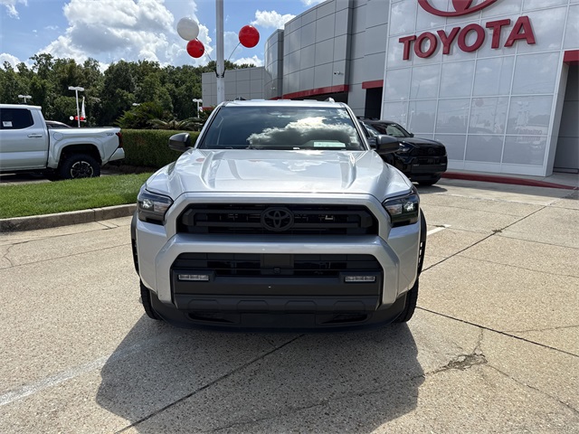 2025 Toyota 4Runner SR5 photo 8