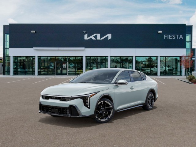 2025 Kia K4 GT-Line