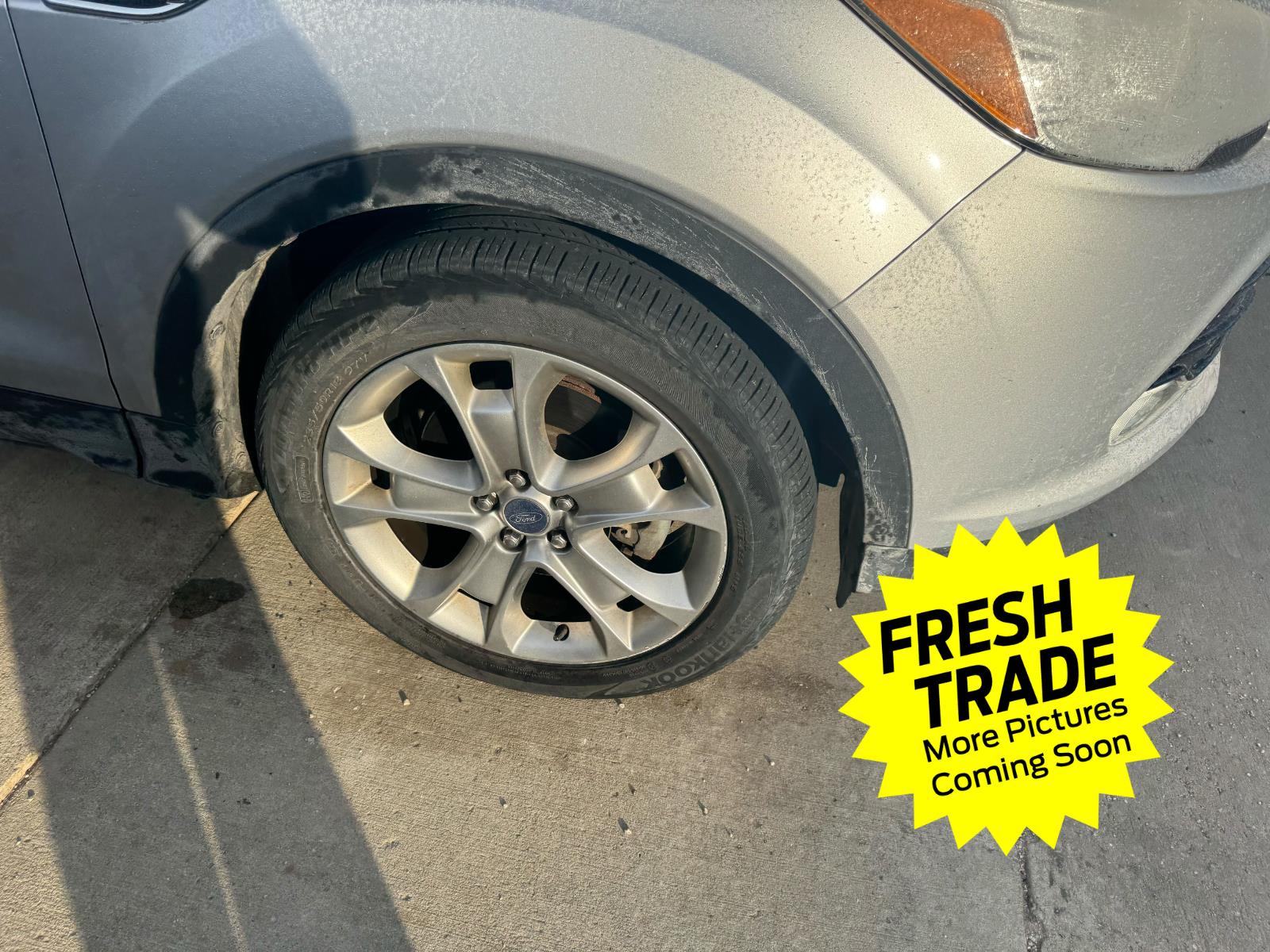 2015 Ford Escape Titanium photo 3