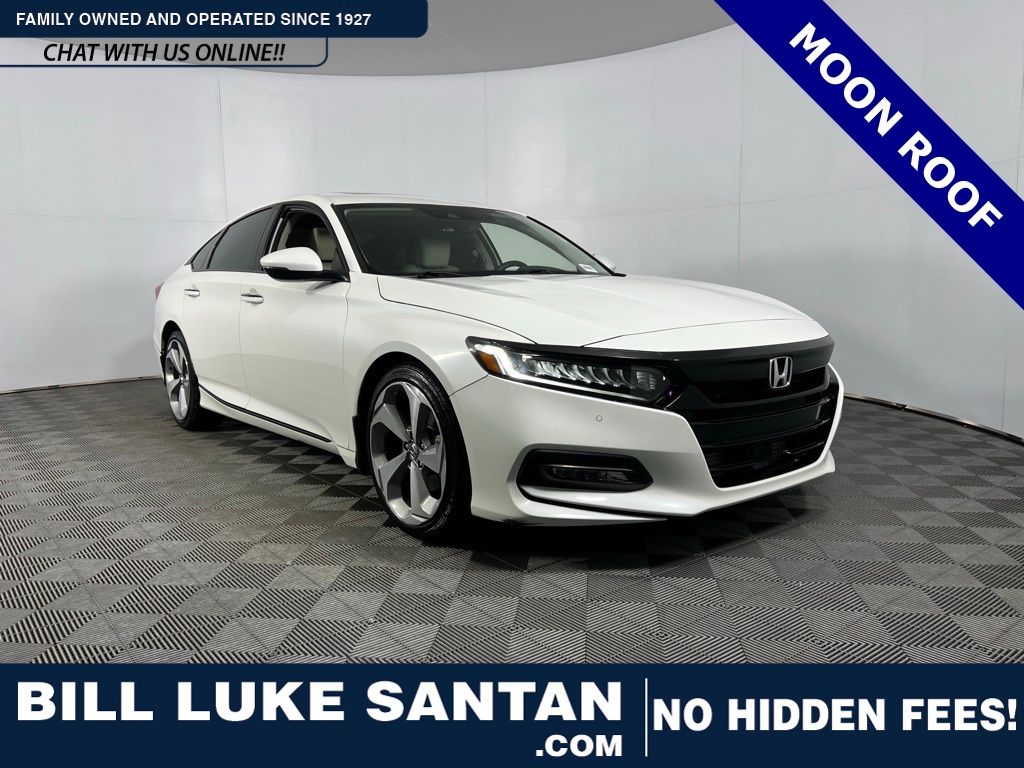 2020 Honda Accord Touring's photo