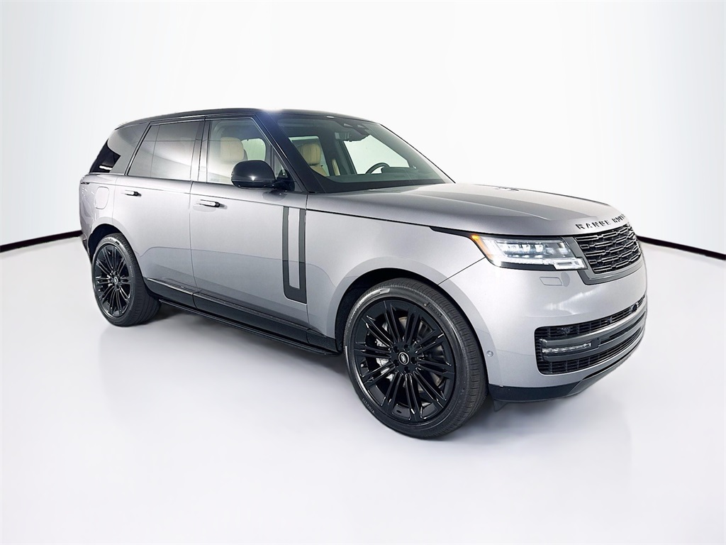 2025 Land Rover Range Rover SE photo 2