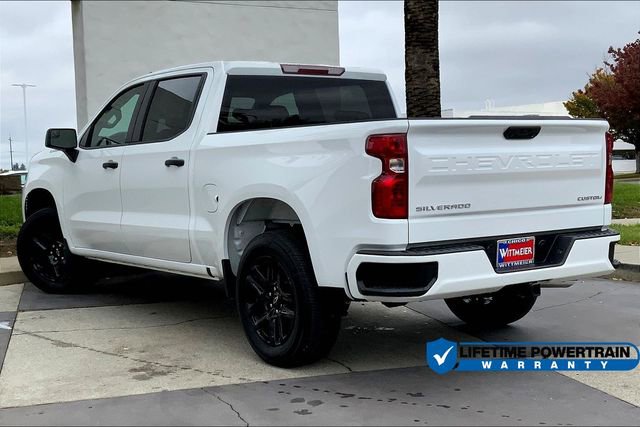 2025 Chevrolet Silverado 1500 Custom photo 3