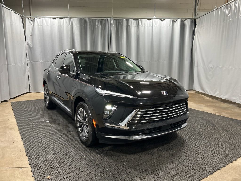 2025 Buick Envision Preferred's photo