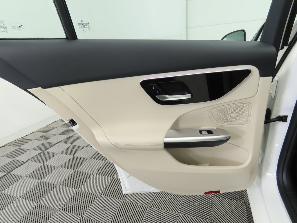 2025 Mercedes Benz C 300 photo 26