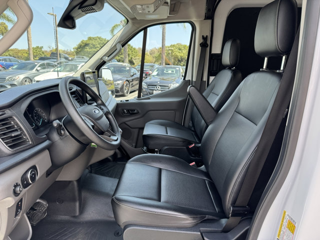 2023 Ford Transit photo 14