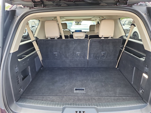 2024 Ford Expedition MAX Limited photo 8