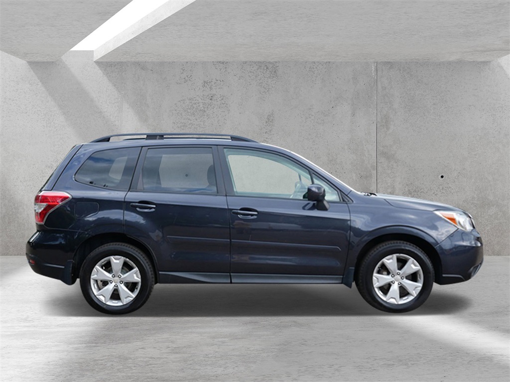 Used 2015 Subaru Forester i Premium with VIN JF2SJADC7FH574588 for sale in White Bear Lake, Minnesota