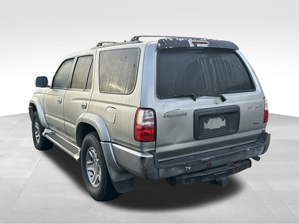 2001 Toyota 4Runner SR5 4WD photo 3