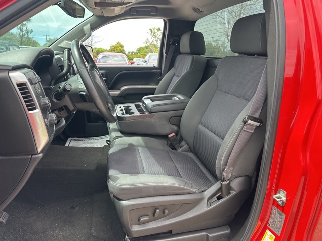 2015 Chevrolet Silverado 1500 LT photo 15
