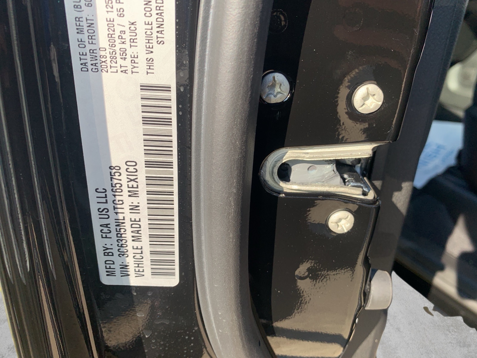 2026 Ram 2500 Laramie photo 22