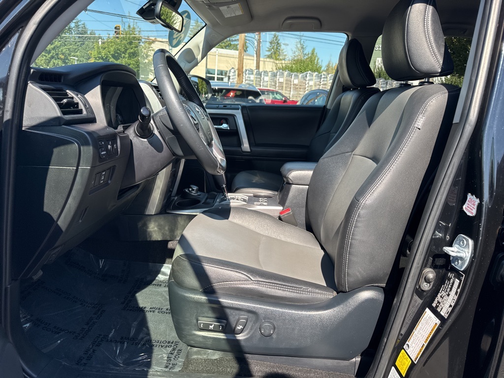 2021 Toyota 4Runner SR5 Premium photo 15