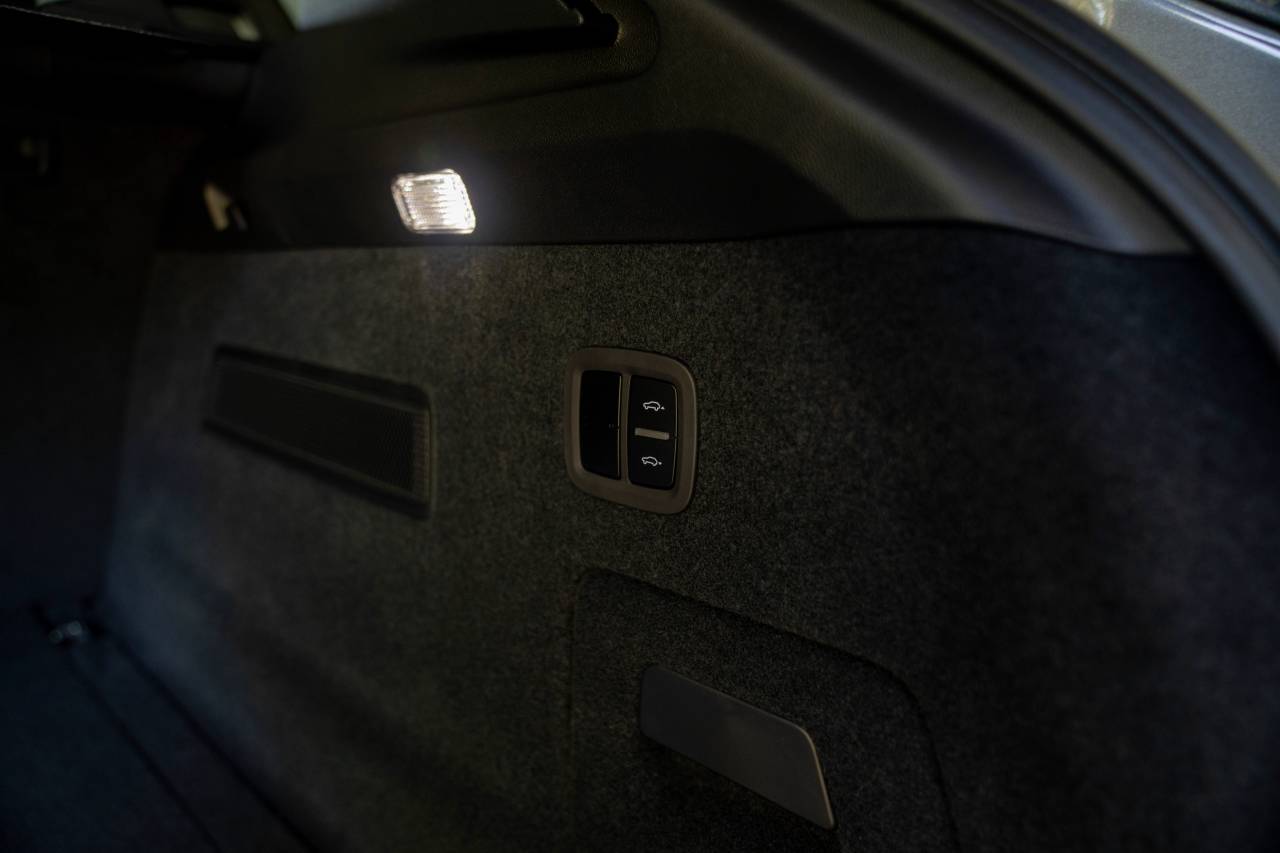 2025 Porsche Cayenne GTS photo 31