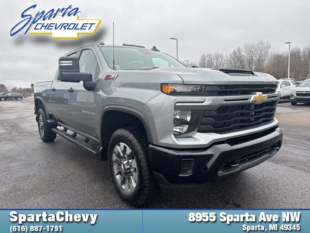2024 Chevrolet Silverado 2500HD Custom's photo