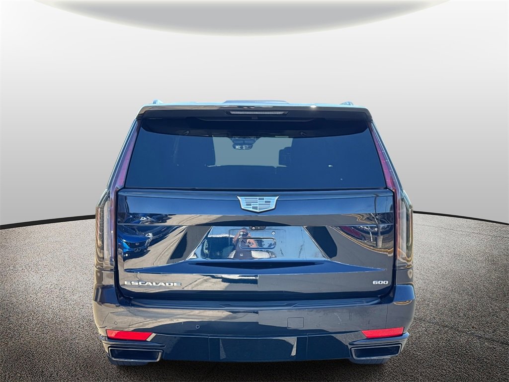 2021 Cadillac Escalade ESV Sport photo 3