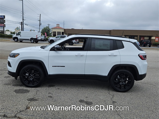 2026 Jeep Compass Latitude Altitude photo 4