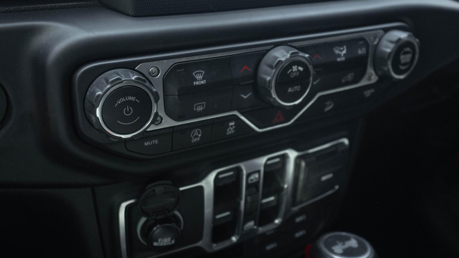 2021 Jeep Wrangler Unlimited Sport Altitude photo 13