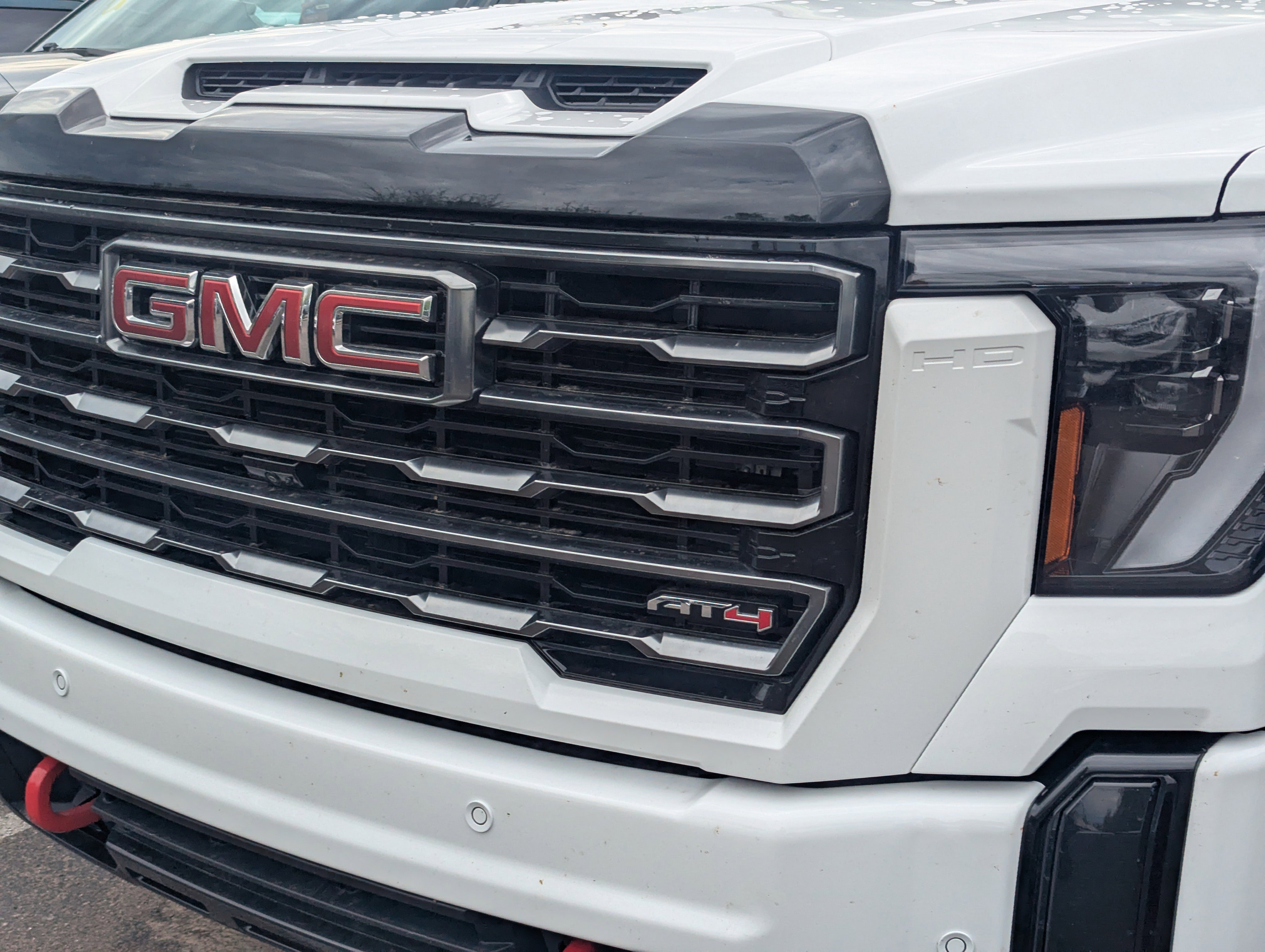 2025 Gmc Sierra 2500 HD AT4 photo 3