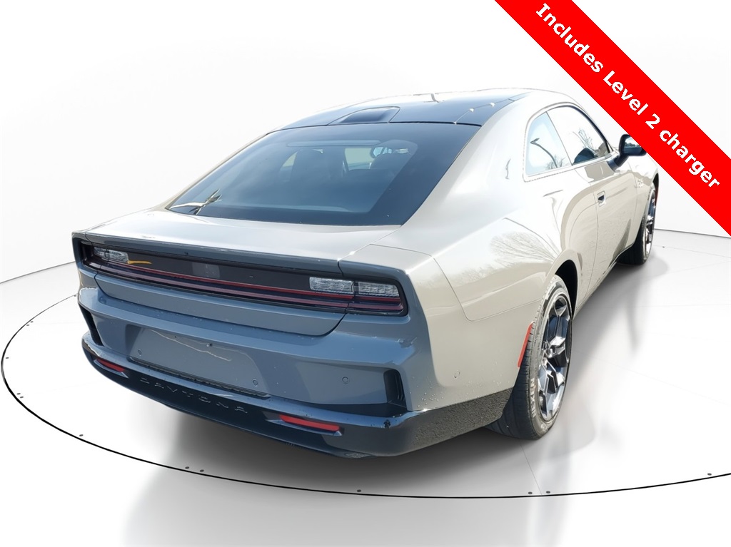 2025 Dodge Charger R/T photo 3