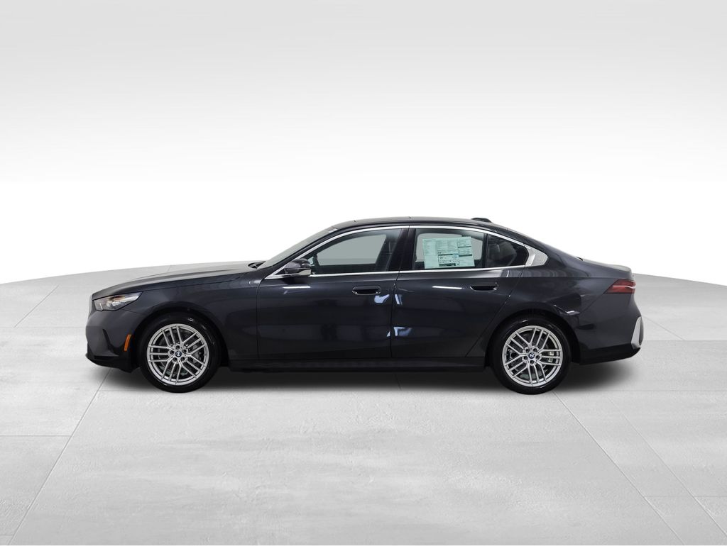 Used 2024 BMW 5 Series 530i with VIN WBA53FJ01RCS30668 for sale in Minneapolis, Minnesota