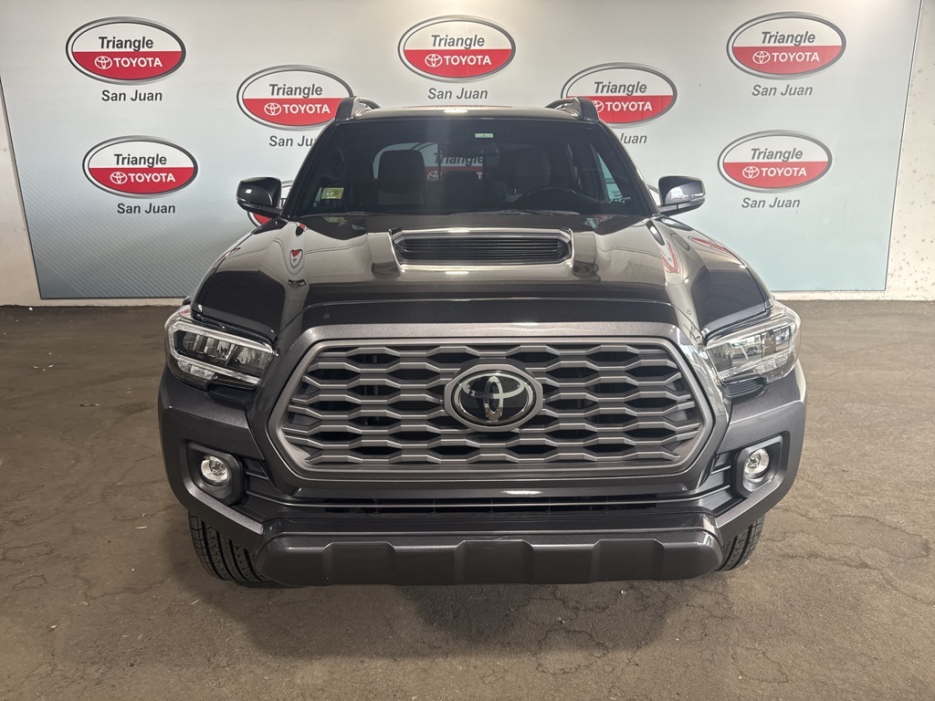 2021 Toyota Tacoma SR5 photo 2