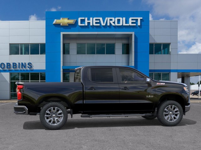 2026 Chevrolet Silverado 1500 LT photo 3