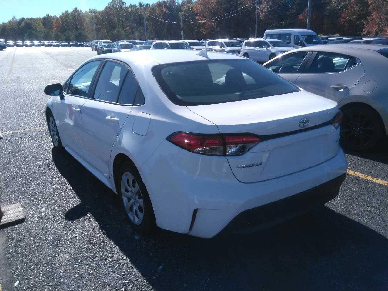 Used 2023 Toyota Corolla LE with VIN 5YFB4MDE4PP066626 for sale in Kansas City