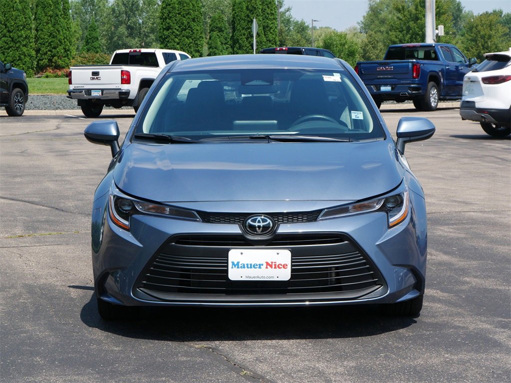 Used 2025 Toyota Corolla LE with VIN 5YFB4MDE1SP293099 for sale in Inver Grove Heights, Minnesota