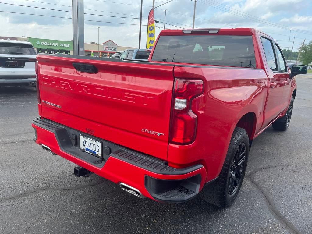 2023 Chevrolet Silverado 1500 RST photo 5