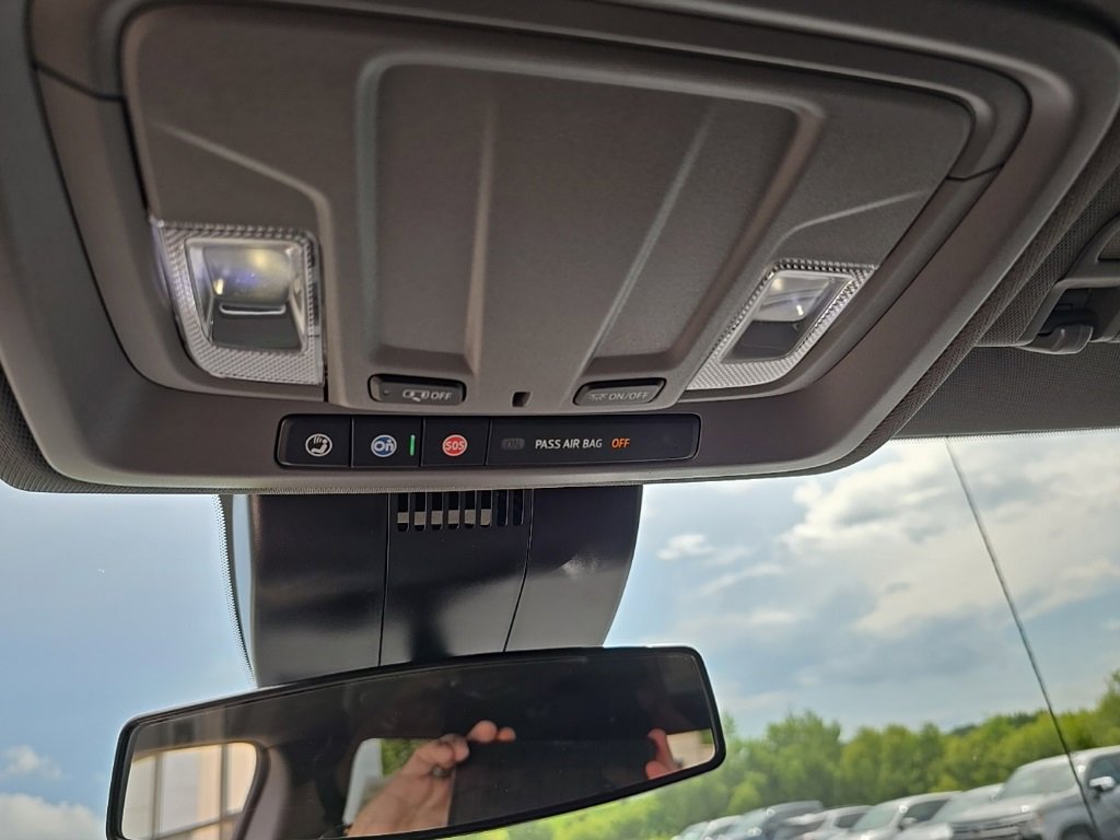 2026 Chevrolet Silverado 1500 RST photo 35