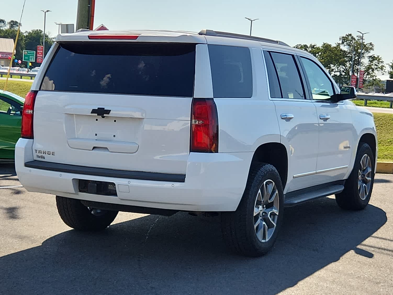 2017 Chevrolet Tahoe LS photo 2