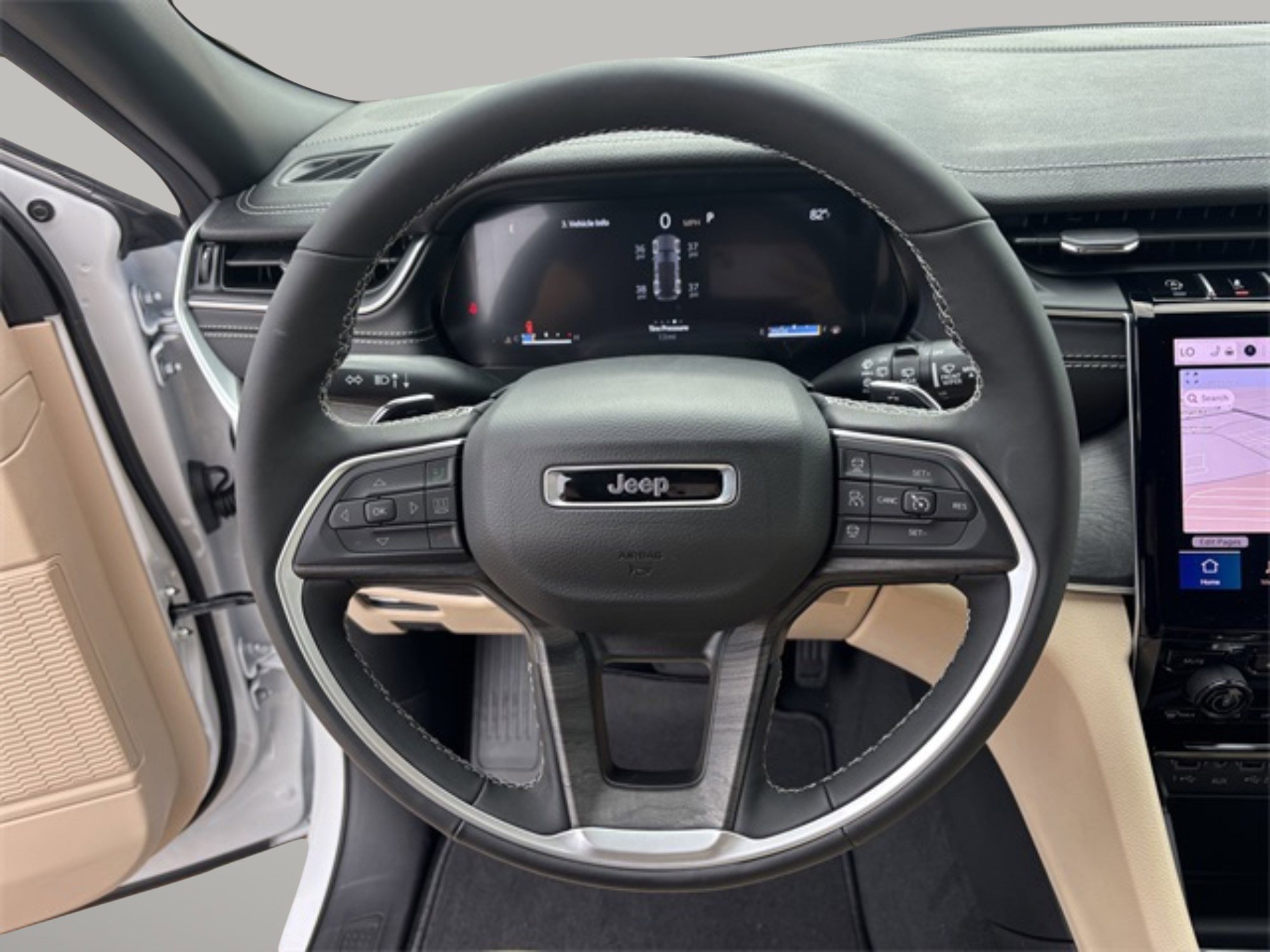2025 Jeep Grand Cherokee Limited photo 13