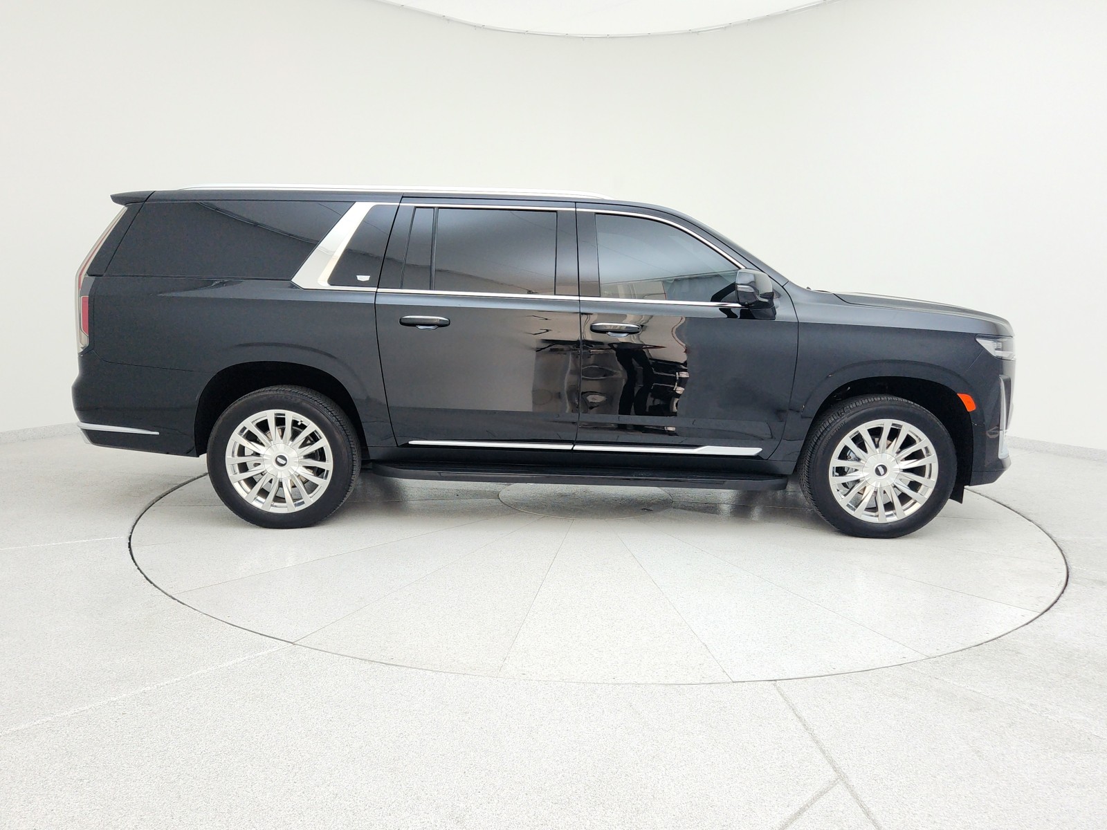 PreOwned 2022 Cadillac Escalade ESV Premium Luxury Sport Utility in