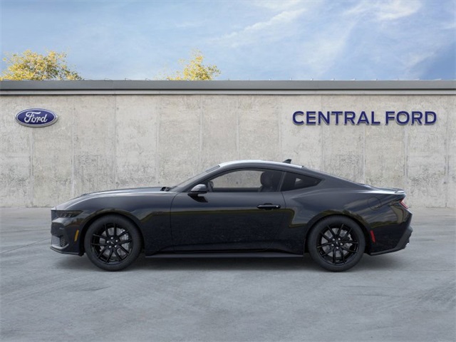 2025 Ford Mustang GT photo 3