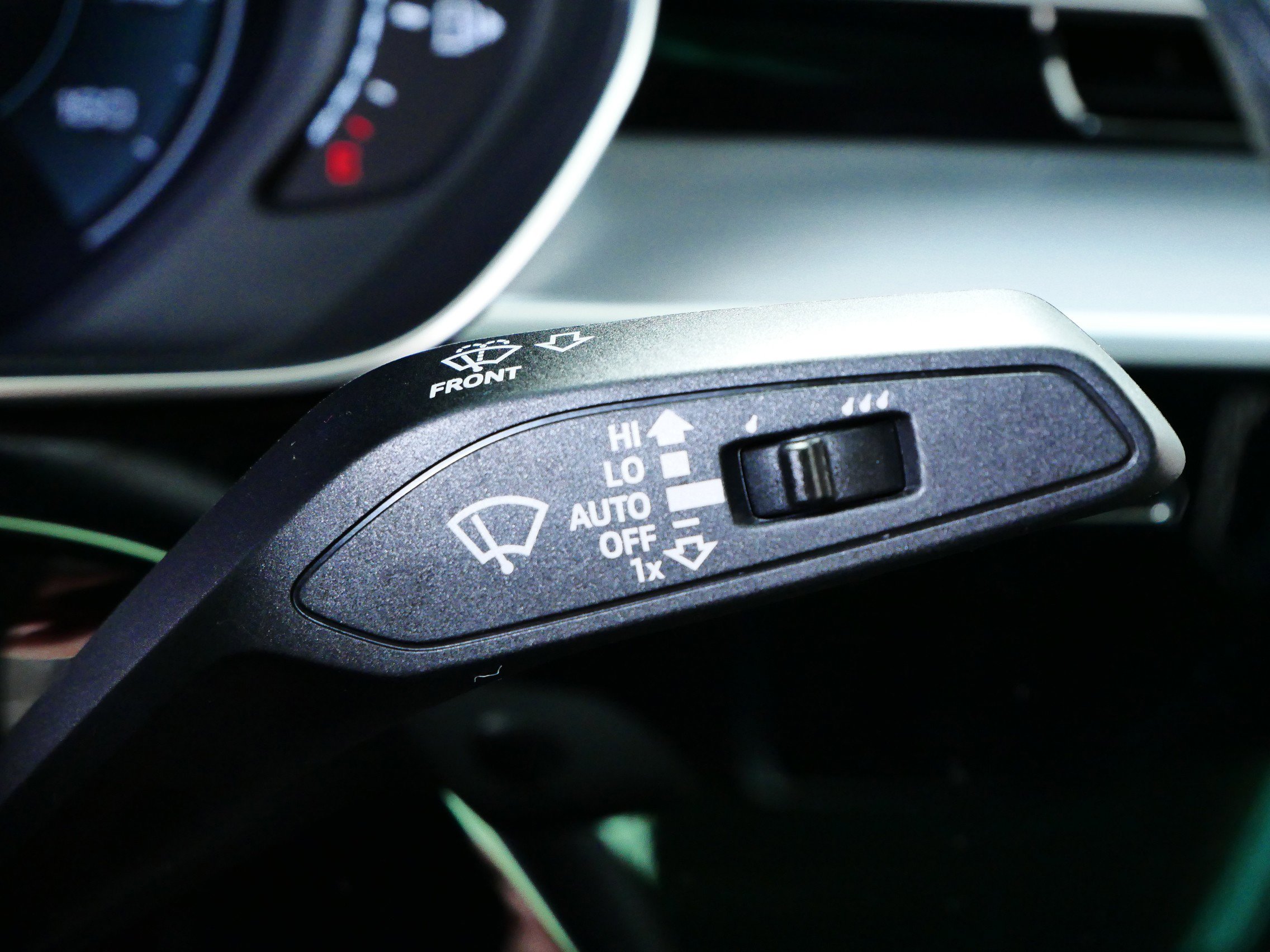 2022 Audi A8 L 55 photo 25