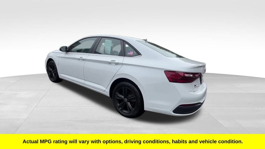 2024 Volkswagen Jetta 1.5T SE photo 9