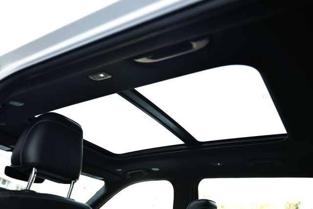 2022 Jeep Grand Cherokee Overland photo 27