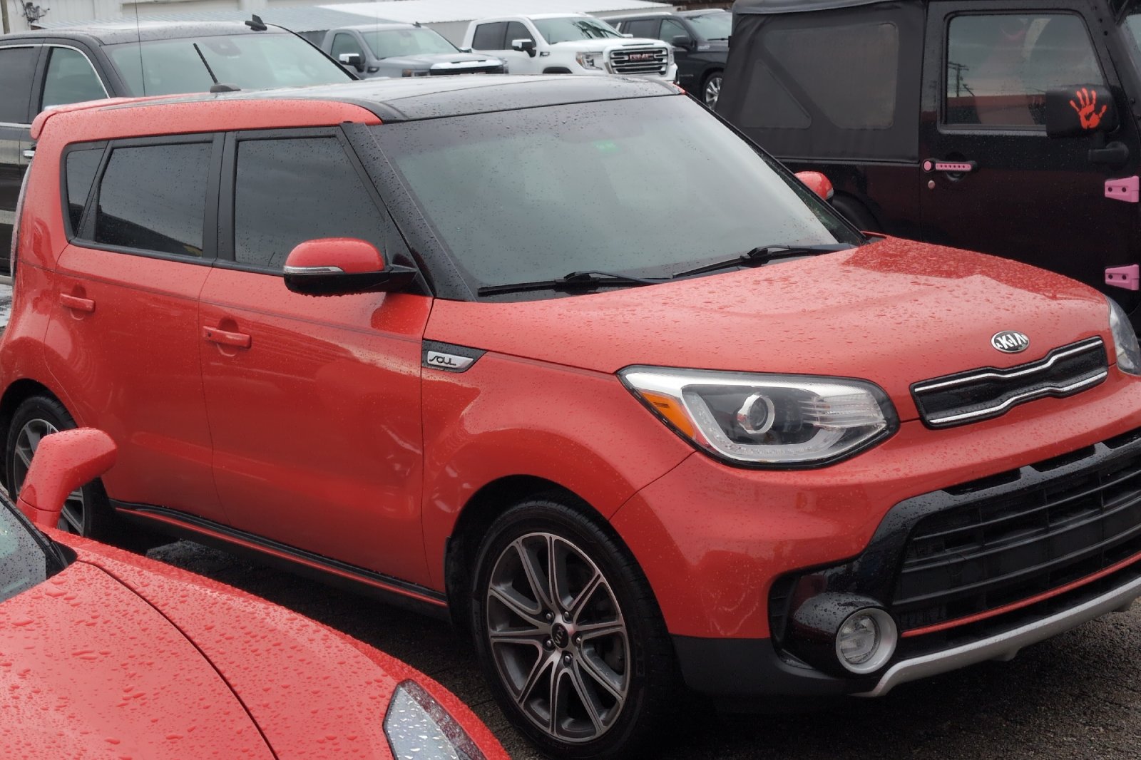 Used 2019 Kia Soul Base with VIN KNDJX3AA2K7632128 for sale in Crossville, TN
