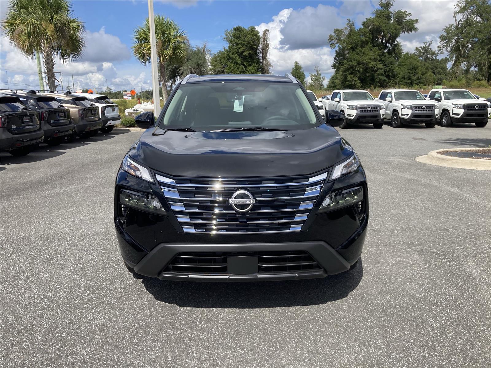 2026 Nissan Rogue SV photo 3